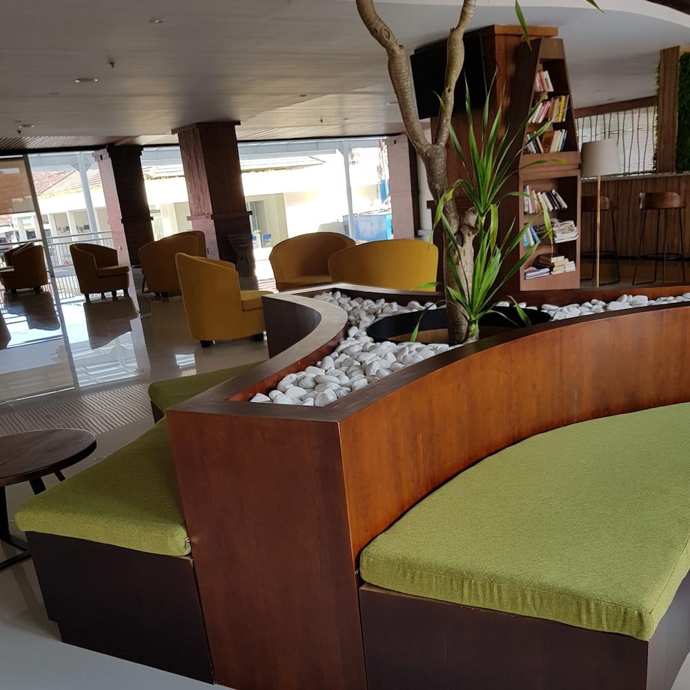 New Garden View Resort Легиан Екстериор снимка