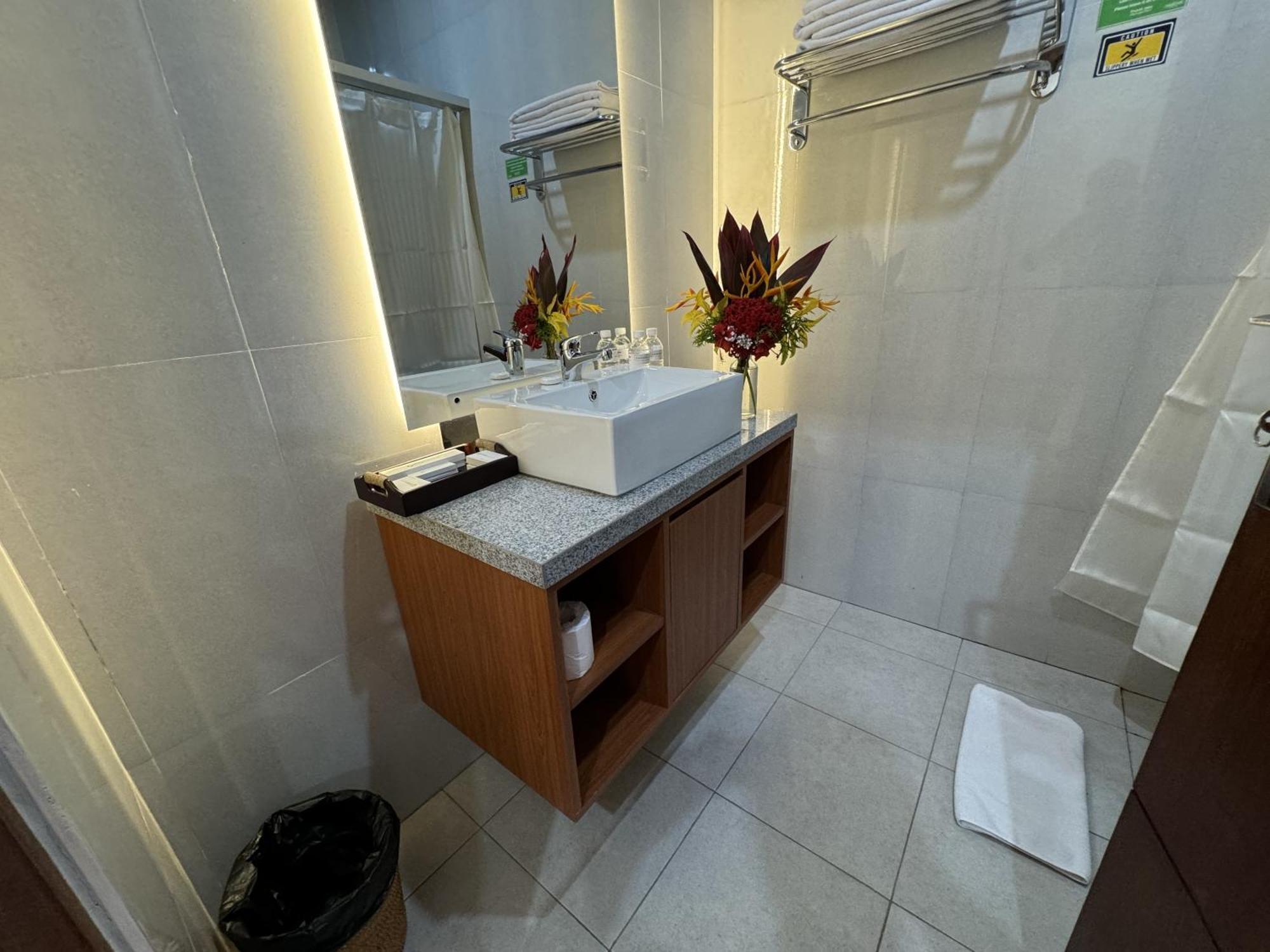 New Garden View Resort Легиан Екстериор снимка